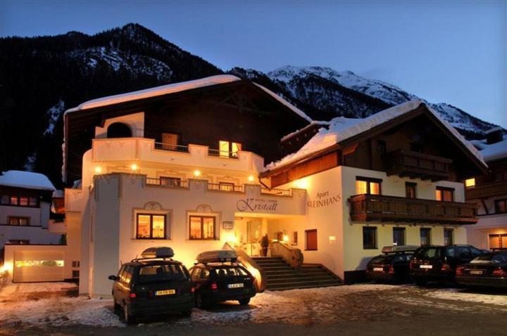 Hotel Kristall B&B Ισγκλ Εξωτερικό φωτογραφία