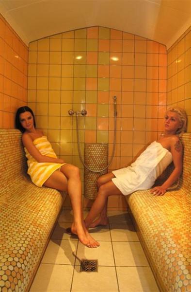 Hotel Kristall B&B Ισγκλ Εξωτερικό φωτογραφία
